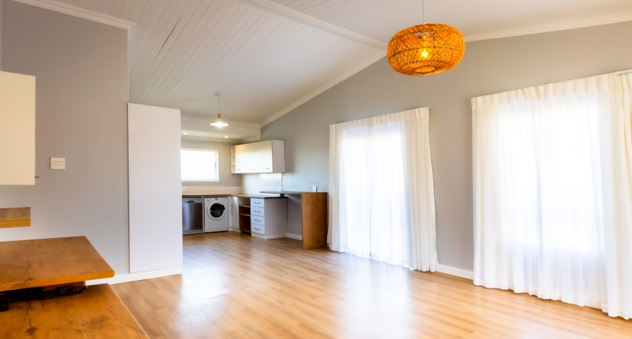 To Let 2 Bedroom Property for Rent in Fish Hoek Western Cape